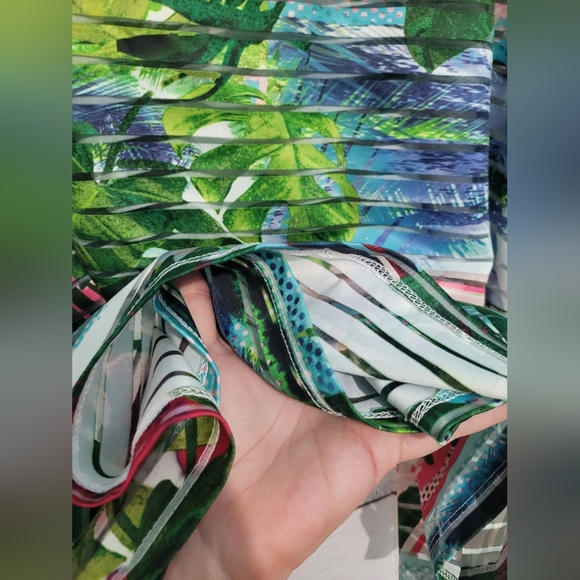 Nwot jungle print athletic top 2x - Picture 5 of 8